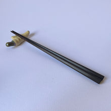 Load image into Gallery viewer, Ginger Chopstick Rest
